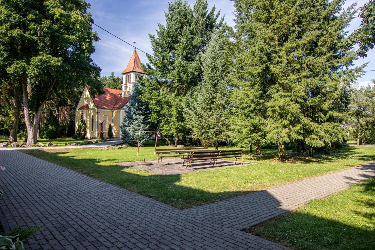 Osrodek Szkoleniowo - Noclegowy Chojnik Sosnie Exteriér fotografie
